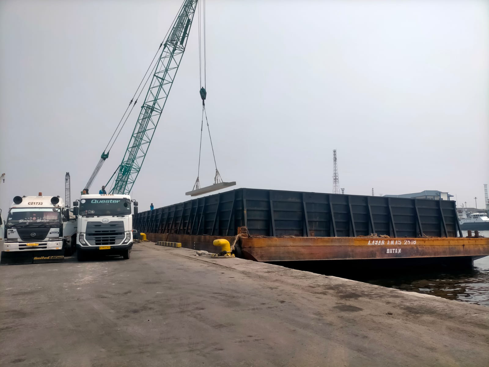 unity , concrete , gallery